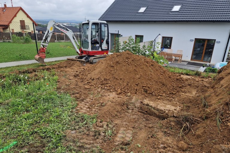Zemní a výkopové práce pro bazén - foto č. 5